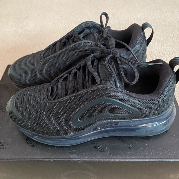 Nike Air Max 720 - Picture 6 of 8